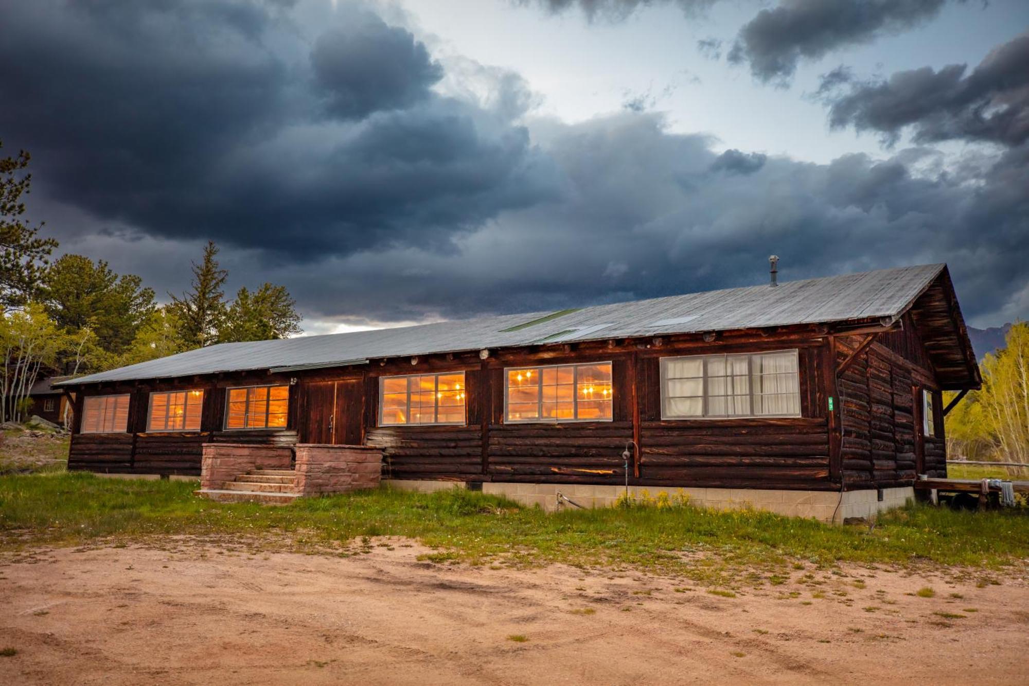 The Meeker Park Lodge Allenspark Exteriör bild