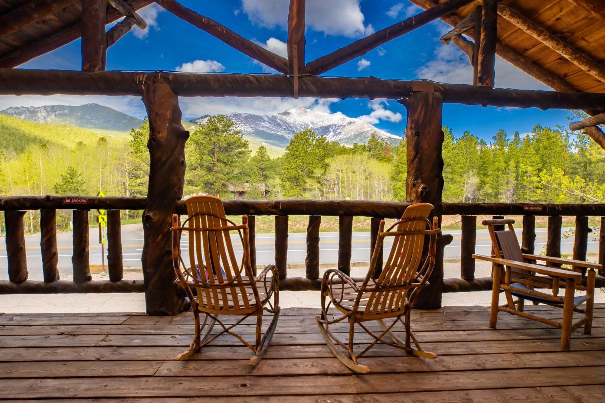 The Meeker Park Lodge Allenspark Exteriör bild